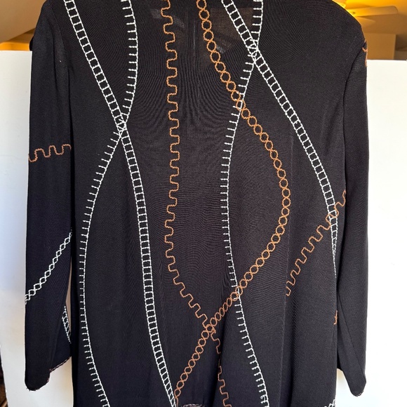 Misook Ladies Embroidered Knit Jacket, Size Medium, EUC - Picture 7 of 7